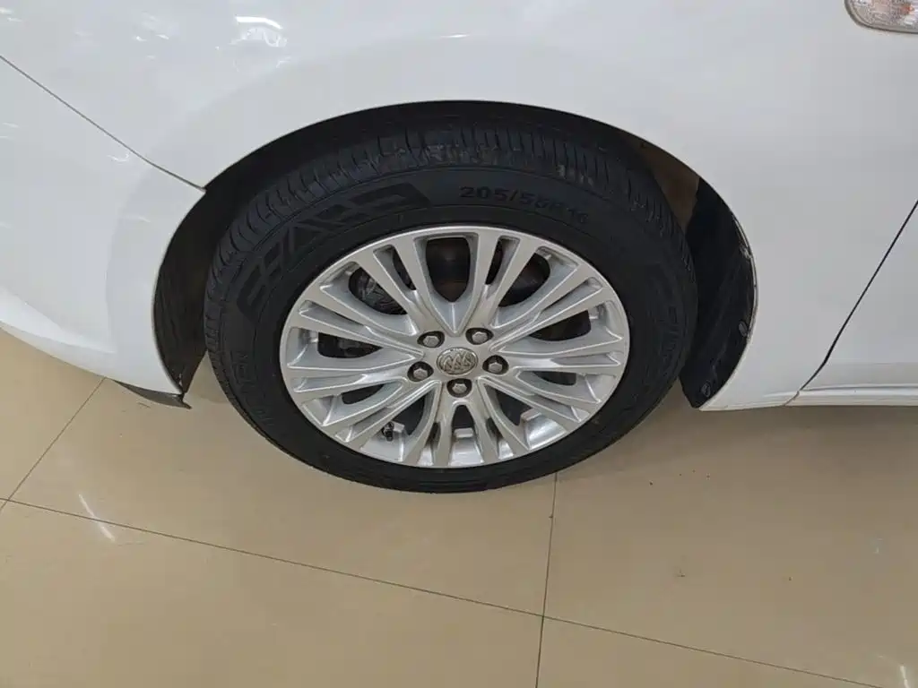 Buick Excelle — миниатюра 23