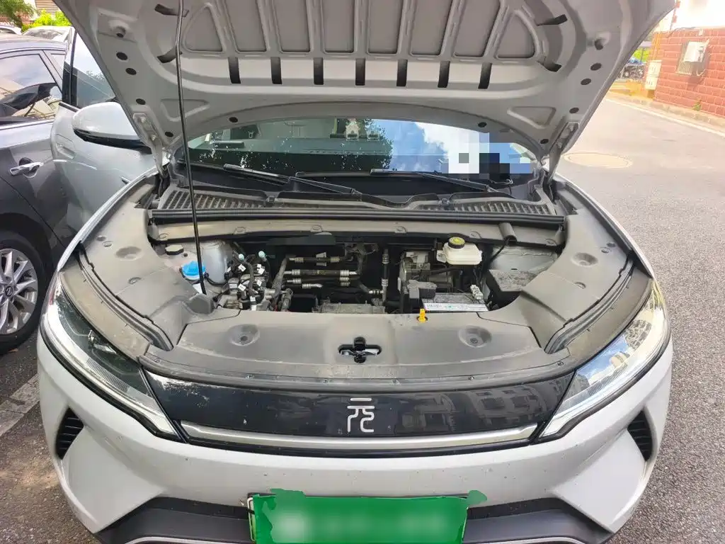 BYD Yuan UP — миниатюра 17