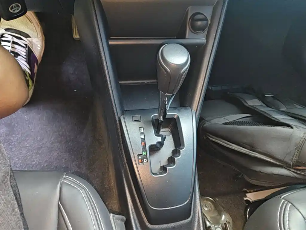 Toyota Yaris L — миниатюра 14