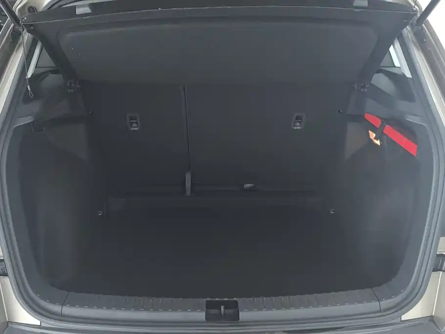Skoda Karoq — миниатюра 4