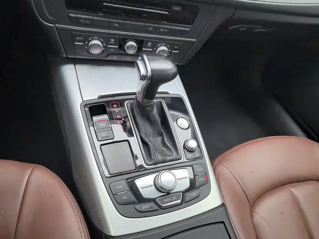 Audi A6L — миниатюра 13