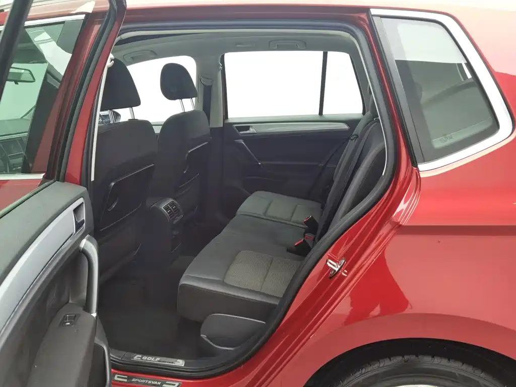 Volkswagen Golf Sportsvan — миниатюра 15