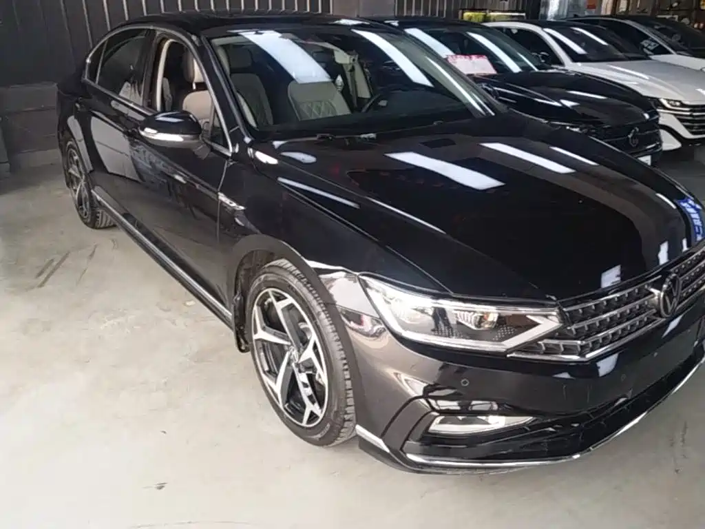 Volkswagen Magotan — миниатюра 4