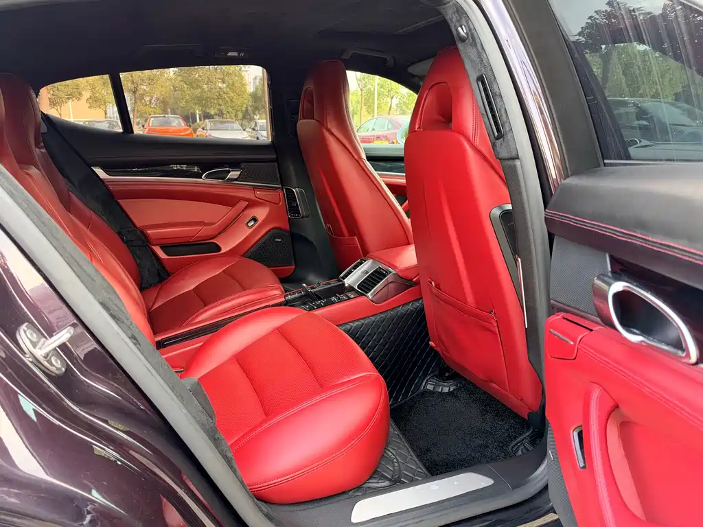 Porsche Panamera — миниатюра 11