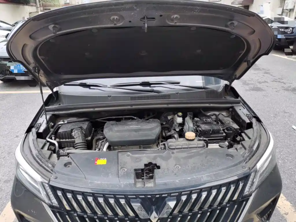 Wuling Jiachen — миниатюра 16