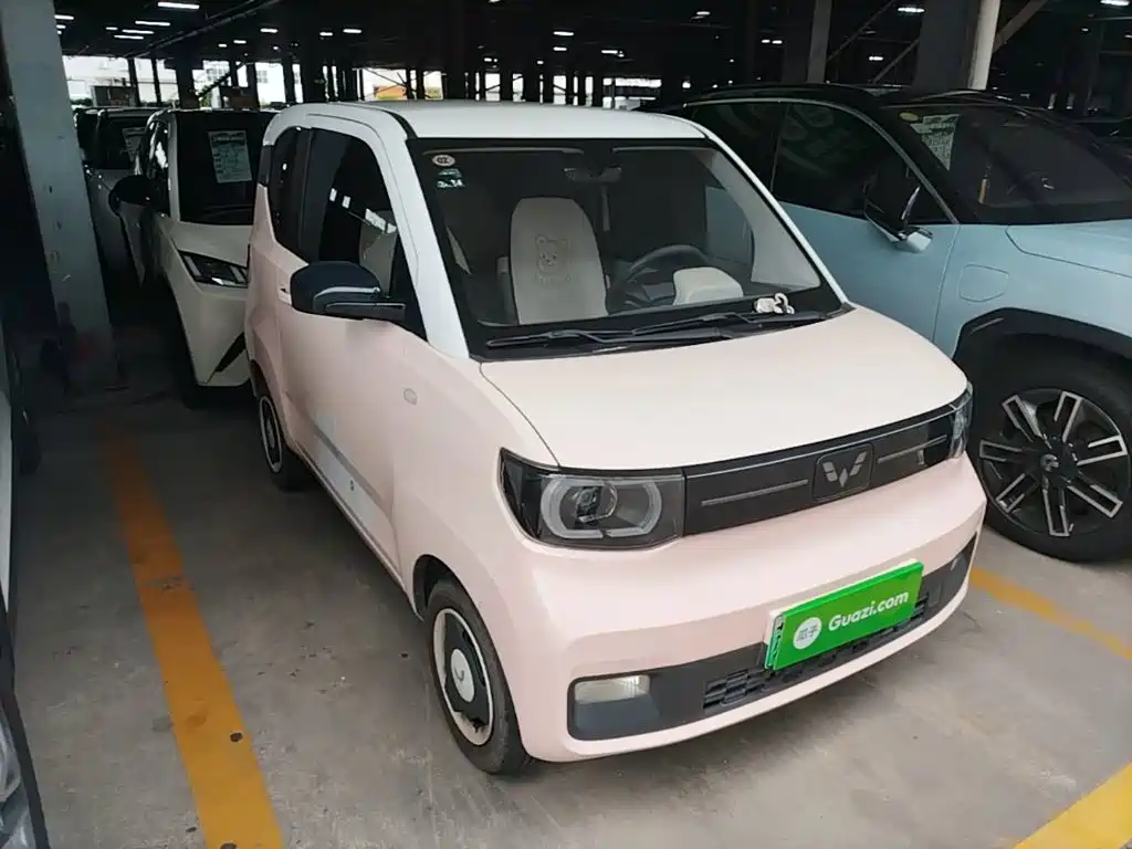 Wuling MINIEV — миниатюра 4