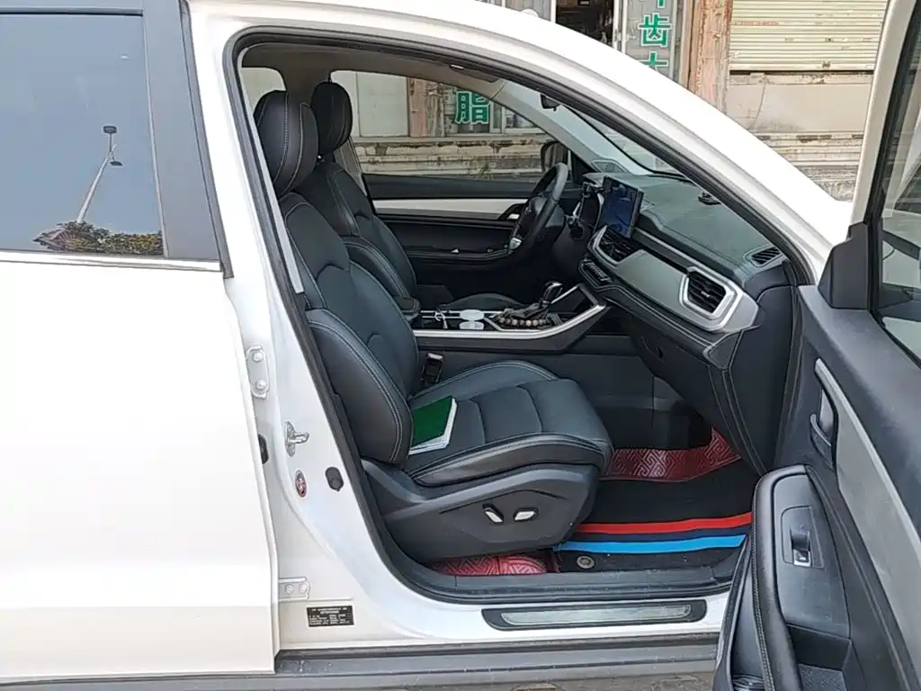 Geely Vision X6 — миниатюра 25