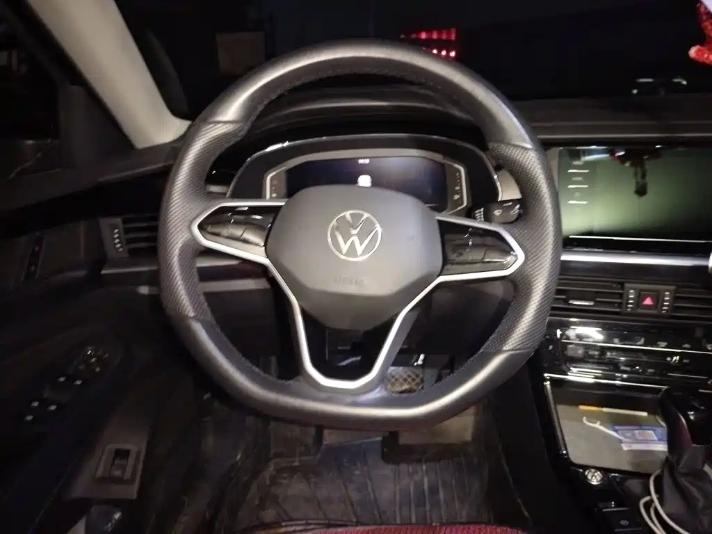 Volkswagen Passat — миниатюра 6