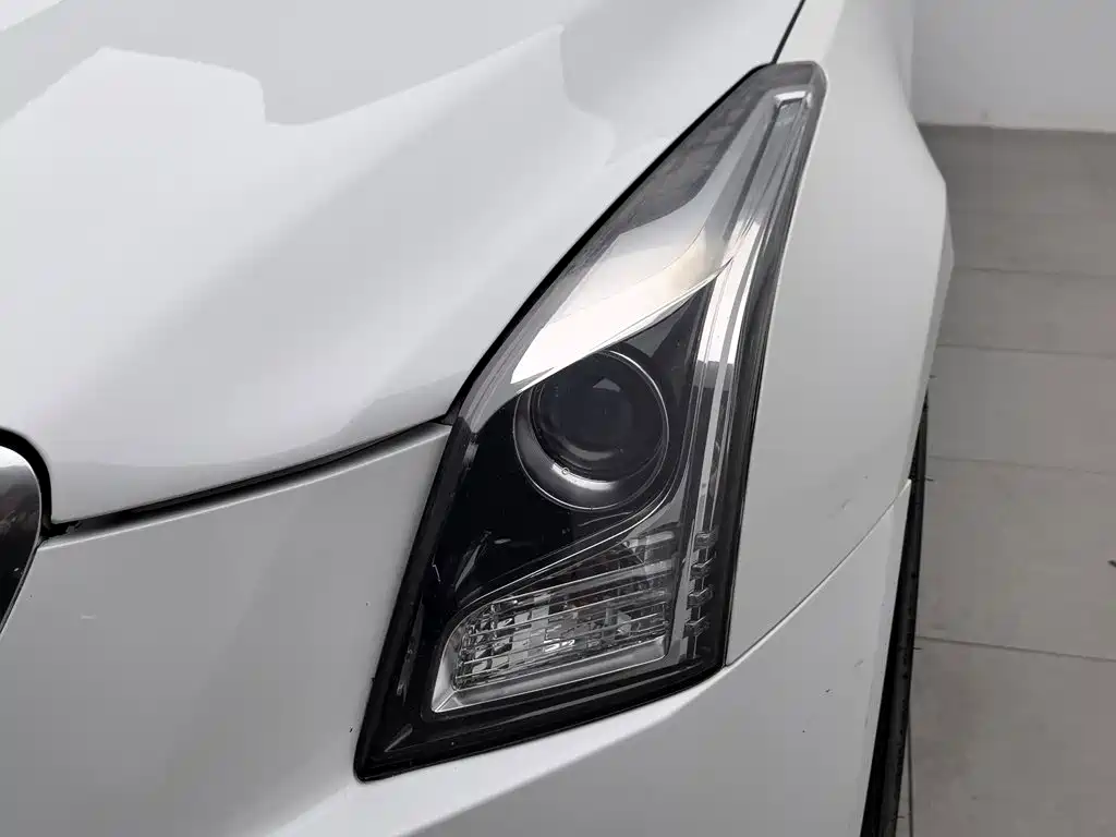 Cadillac ATS-L 2017 28T