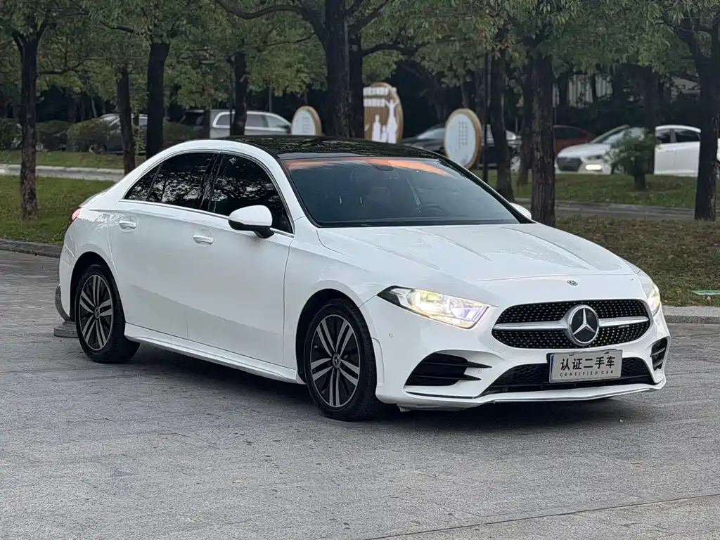 Mercedes-Benz A-Class — миниатюра 2