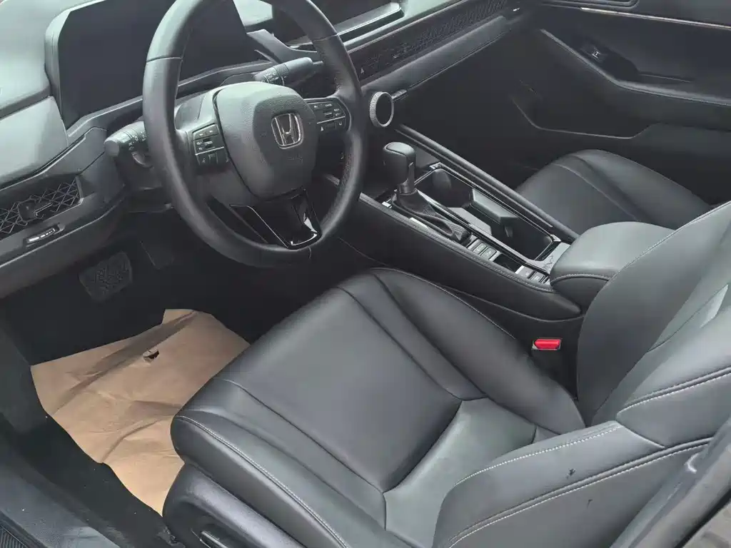 Honda Accord 2025 260TURBO Luxury