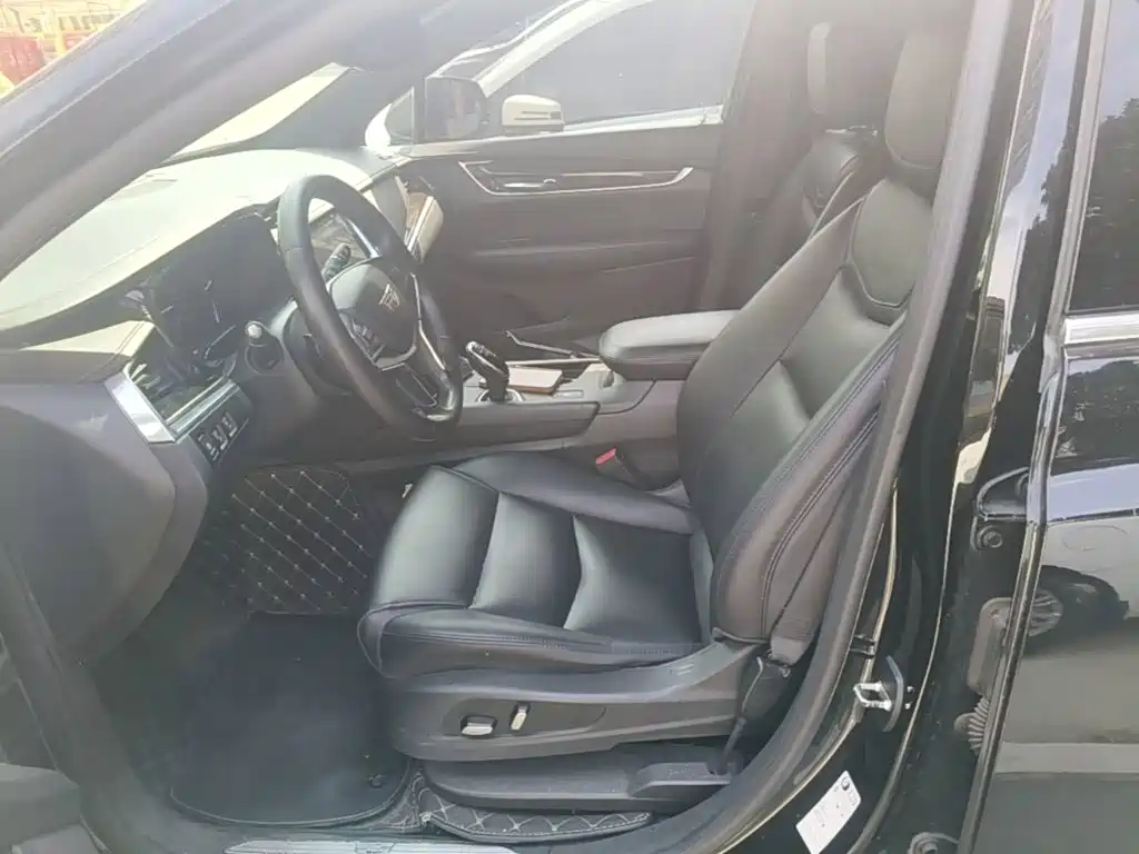 Cadillac XT5 — миниатюра 15
