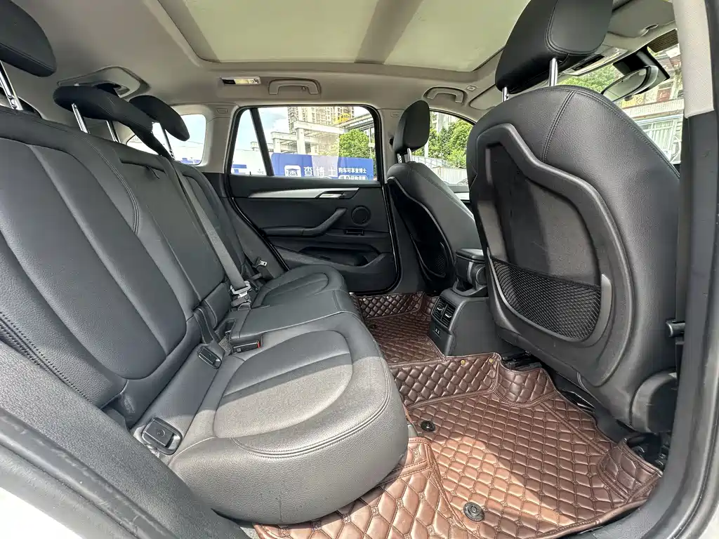 BMW X1 2019 sDrive20Li Lead