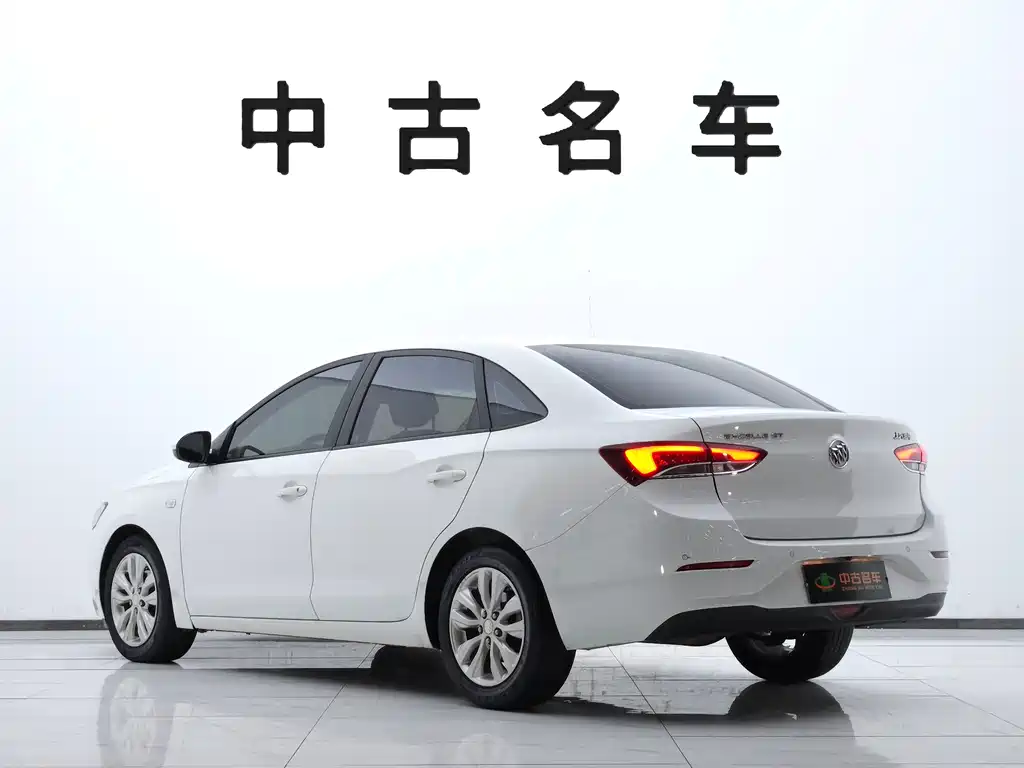 Buick Excelle — миниатюра 6