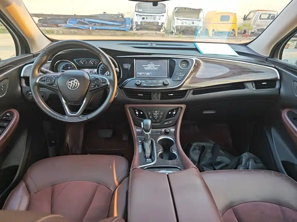 Buick Envision Plus — миниатюра 10