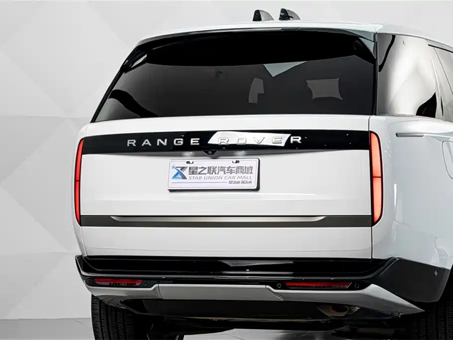 Land Rover Range Rover 2024 3.0 L6 400PS Long Wheelbase