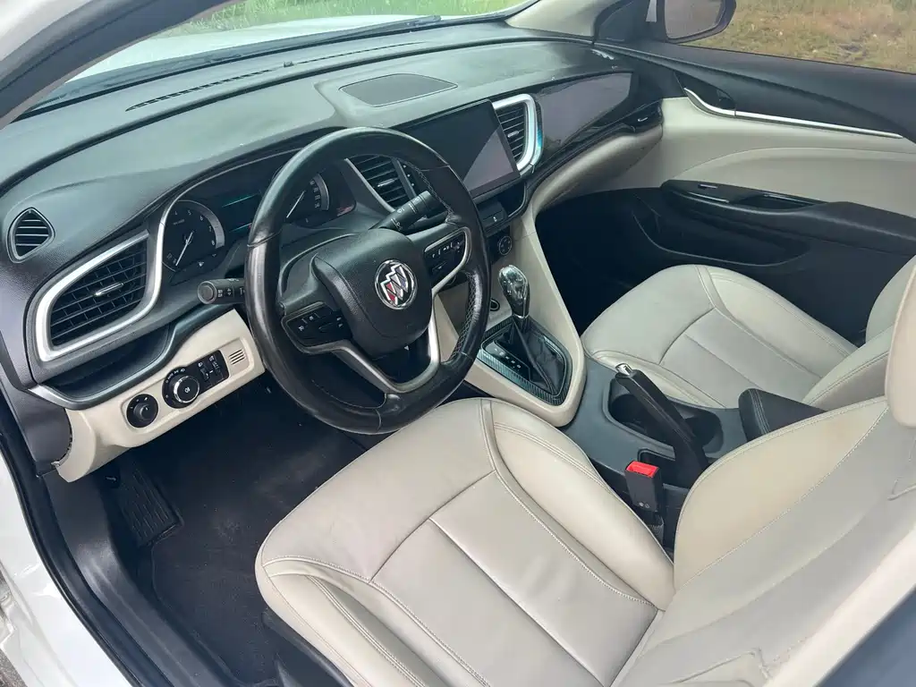 Buick Excelle — миниатюра 9