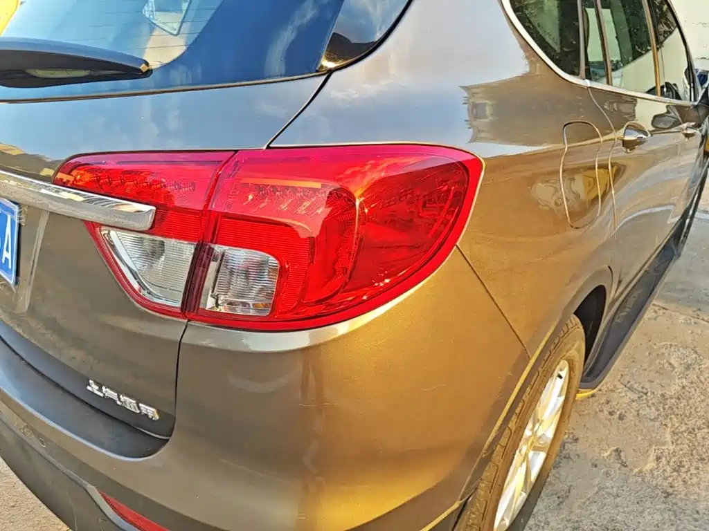 Buick Envision Plus — миниатюра 8