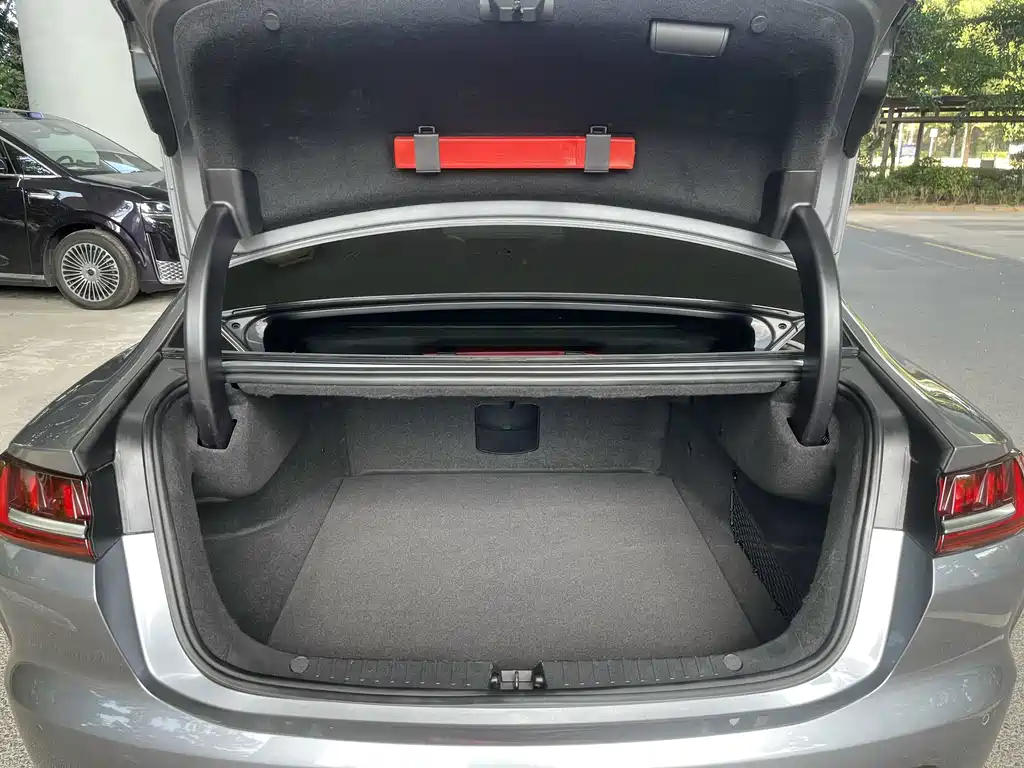 BYD Han — миниатюра 9