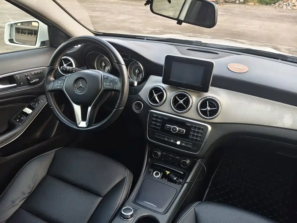 Mercedes-Benz GLA — миниатюра 13