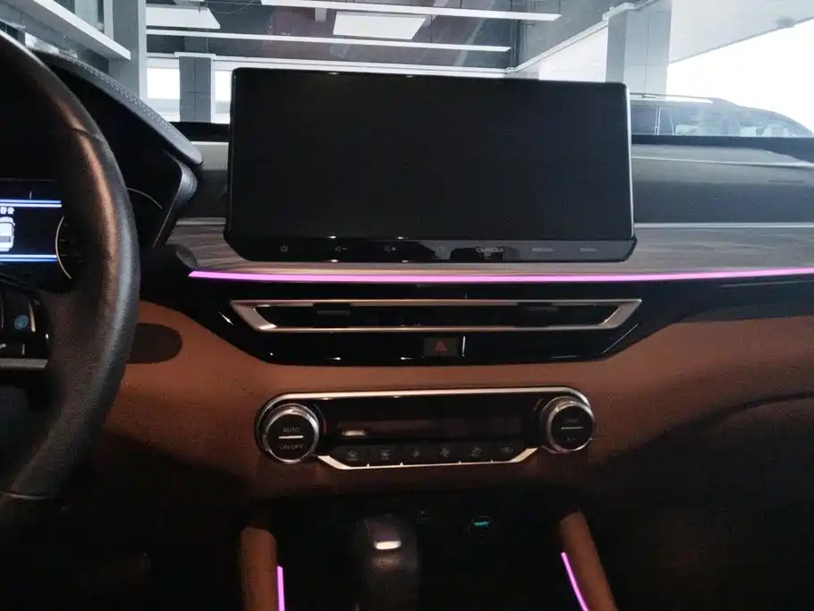 Nissan Teana — миниатюра 13