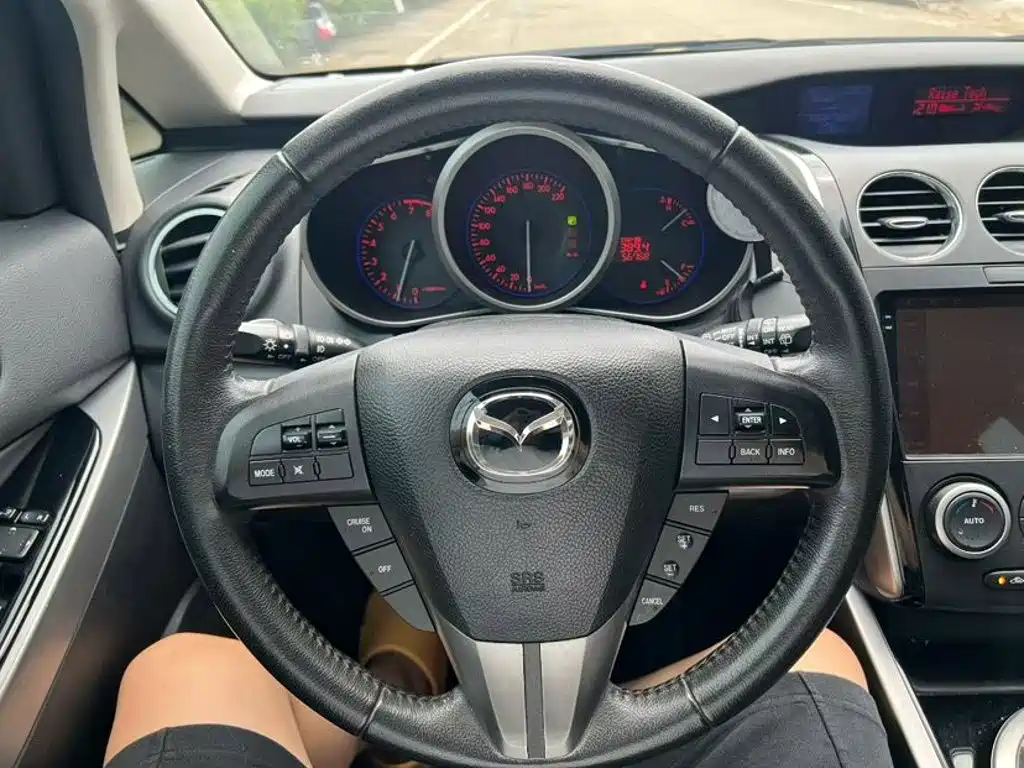 Mazda CX-7 — миниатюра 8
