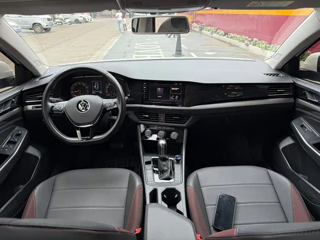 Volkswagen Bora — миниатюра 6