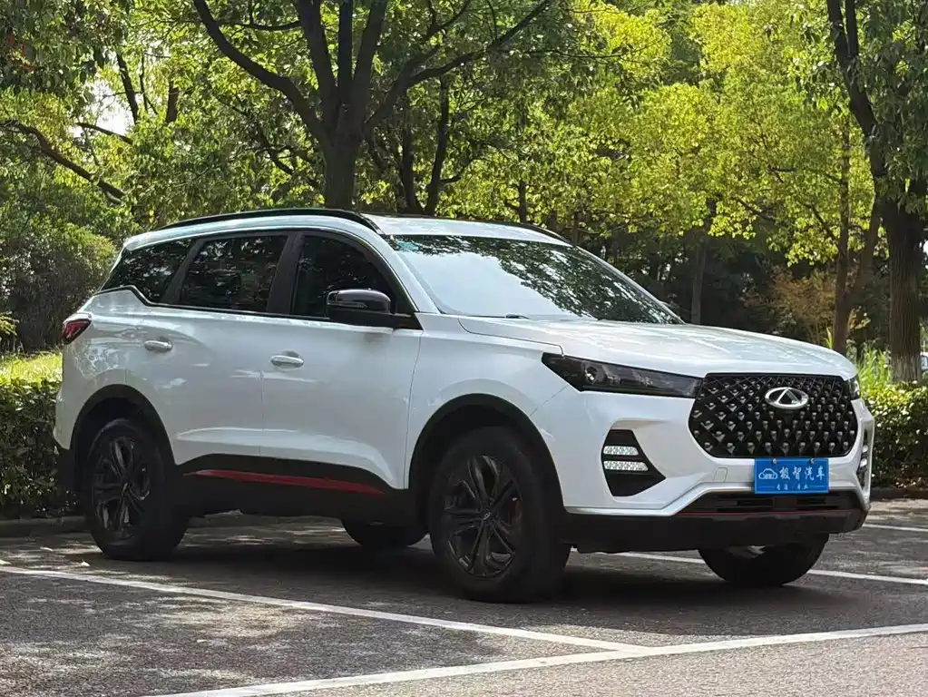 Chery Tiggo 7 - фото 3