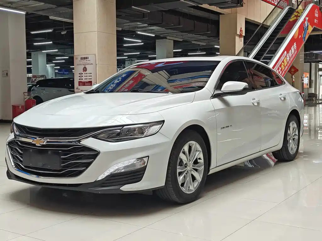 Купить Chevrolet Malibu XL