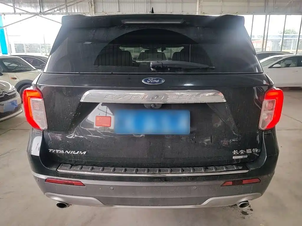 Ford Explorer — миниатюра 6