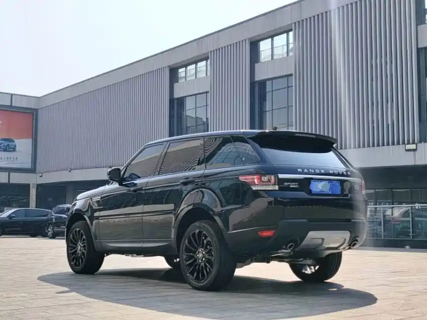 Land Rover Sport — миниатюра 3