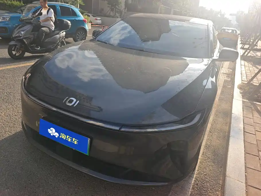 2024 Changan Nevo - zdjęcie 1 z 16