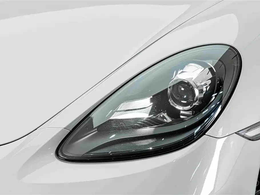 Porsche 718 2022 Boxster 2.0T