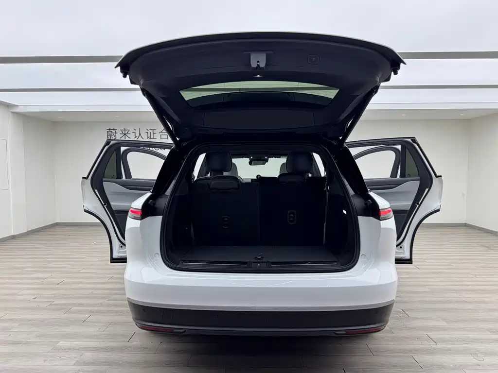 NIO ES8 — фотографии объявления, Фото 10