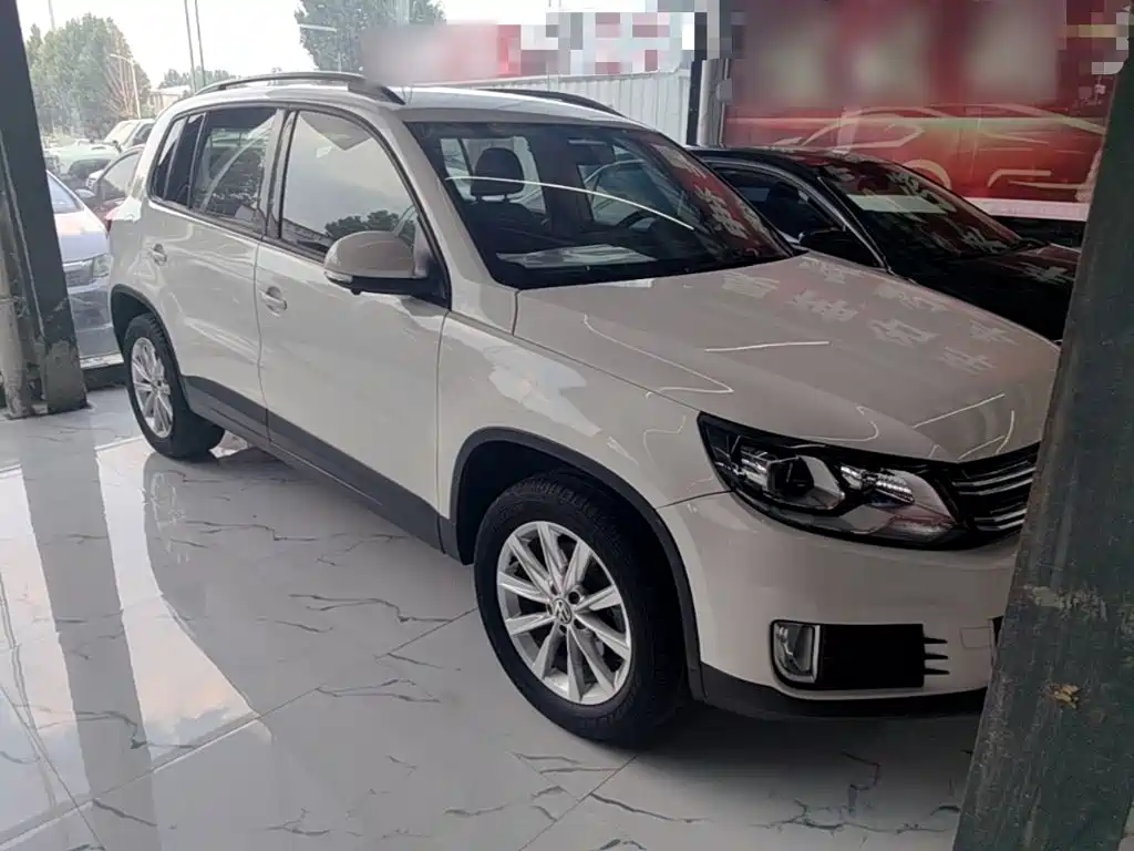 Volkswagen Tiguan — миниатюра 4