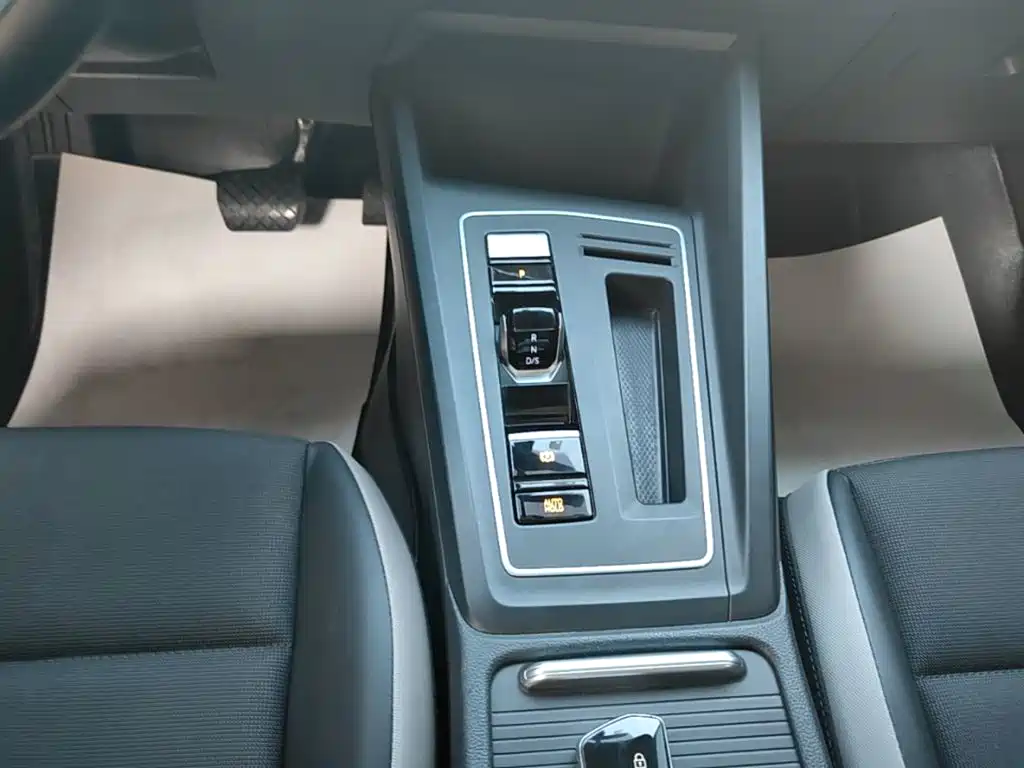 Volkswagen Golf — миниатюра 14