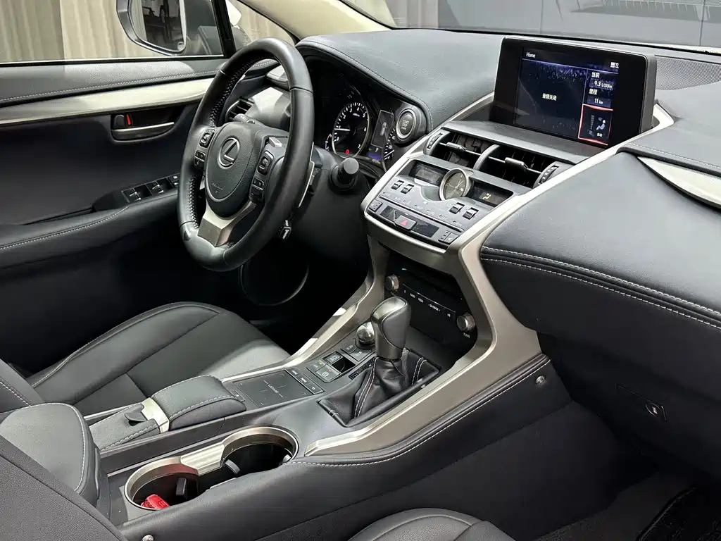 Lexus NX — миниатюра 22