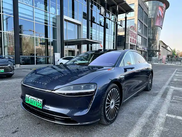 AITO ENJOY THE WORLD S9 2025