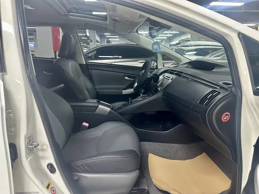 Toyota Prius 2012 1.8L Luxury