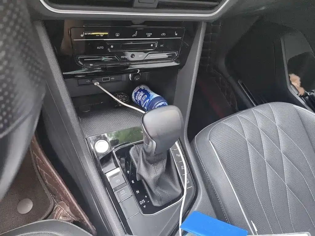 Volkswagen Tiguan L — миниатюра 10