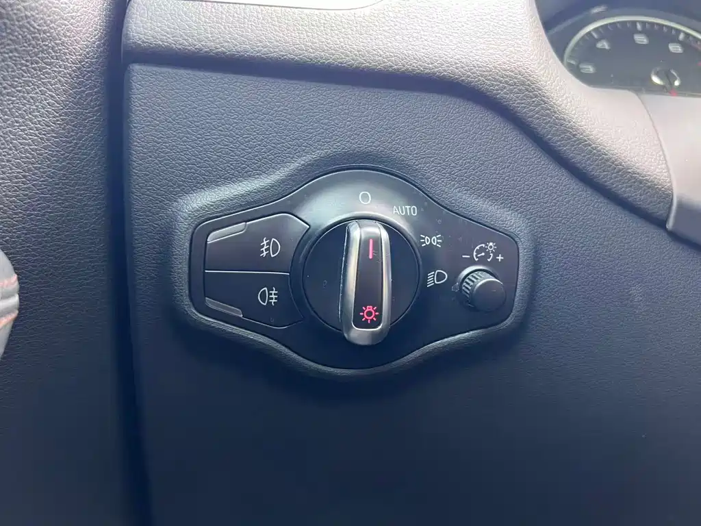 Audi Q5 — миниатюра 31