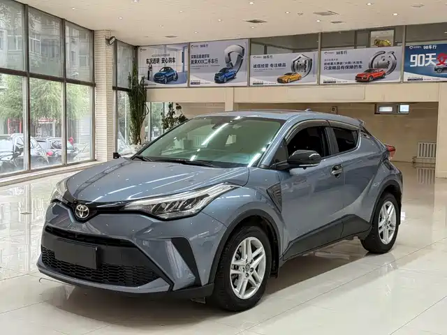 TOYOTA C HR 2021