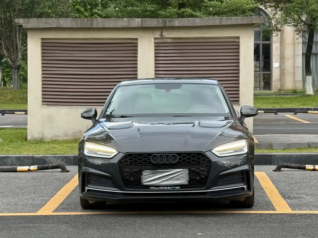 Audi A5 2019 Coupe 40 TFSI Fashion V