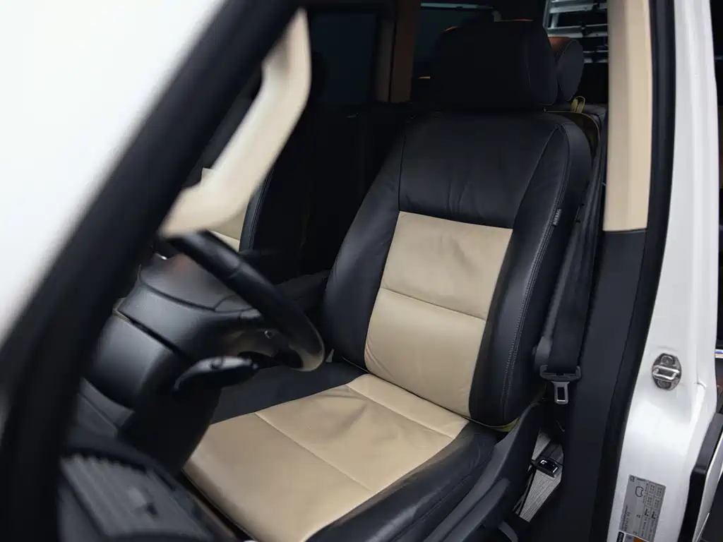 Volkswagen Multivan — миниатюра 12
