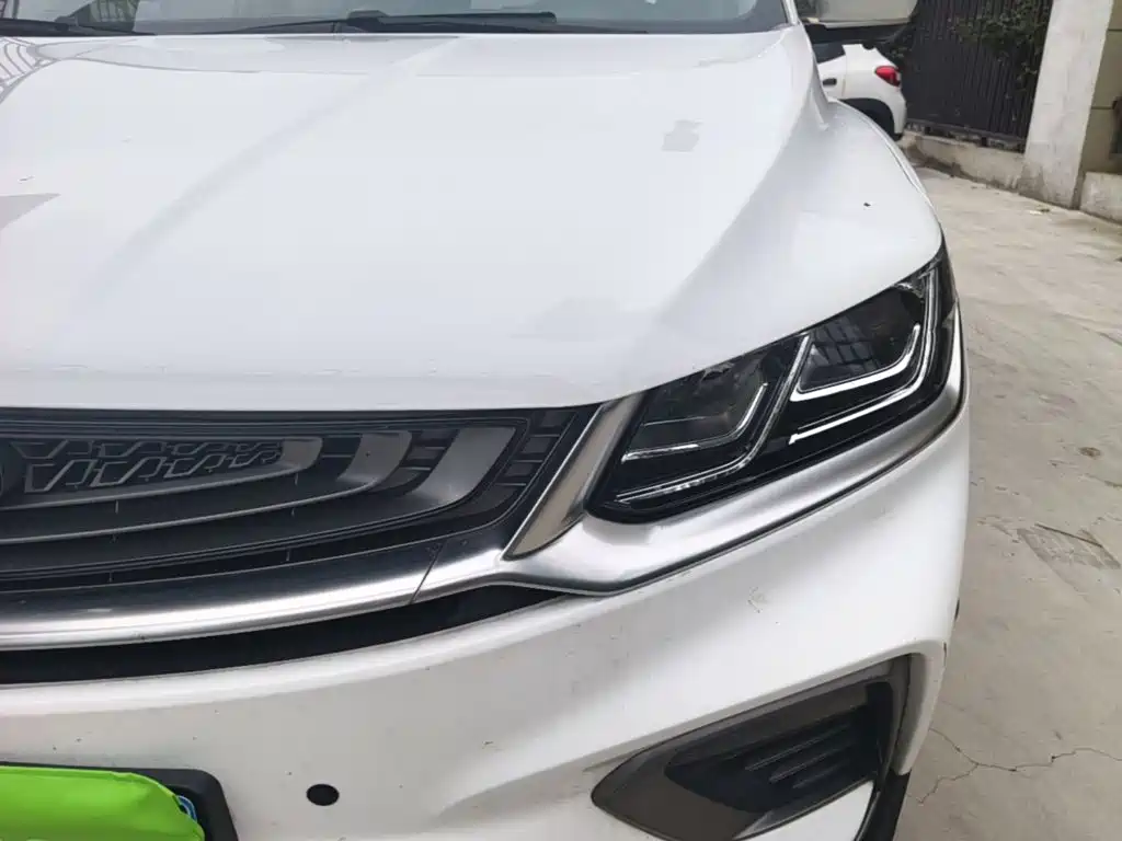Geely Binyue — миниатюра 24