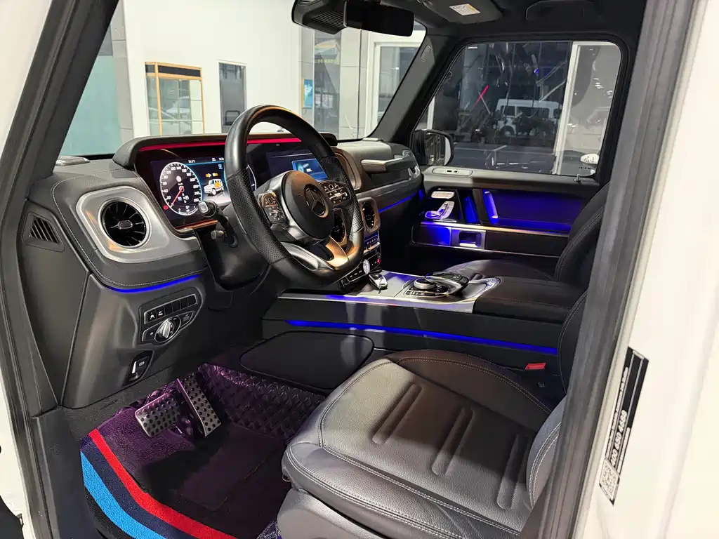 Mercedes-Benz G-Class — миниатюра 6
