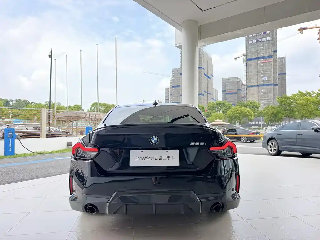 BMW 2 Series (Import) — миниатюра 7