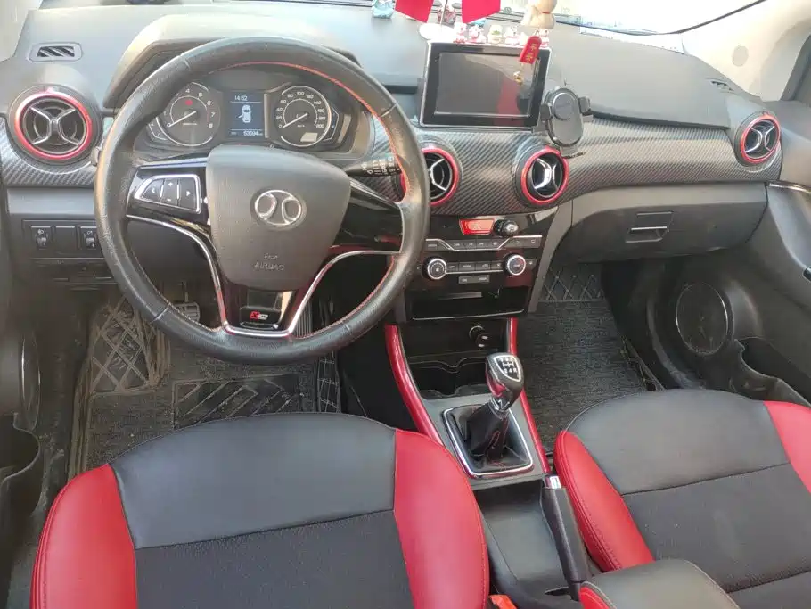 BAIC Senova X25 — миниатюра 12