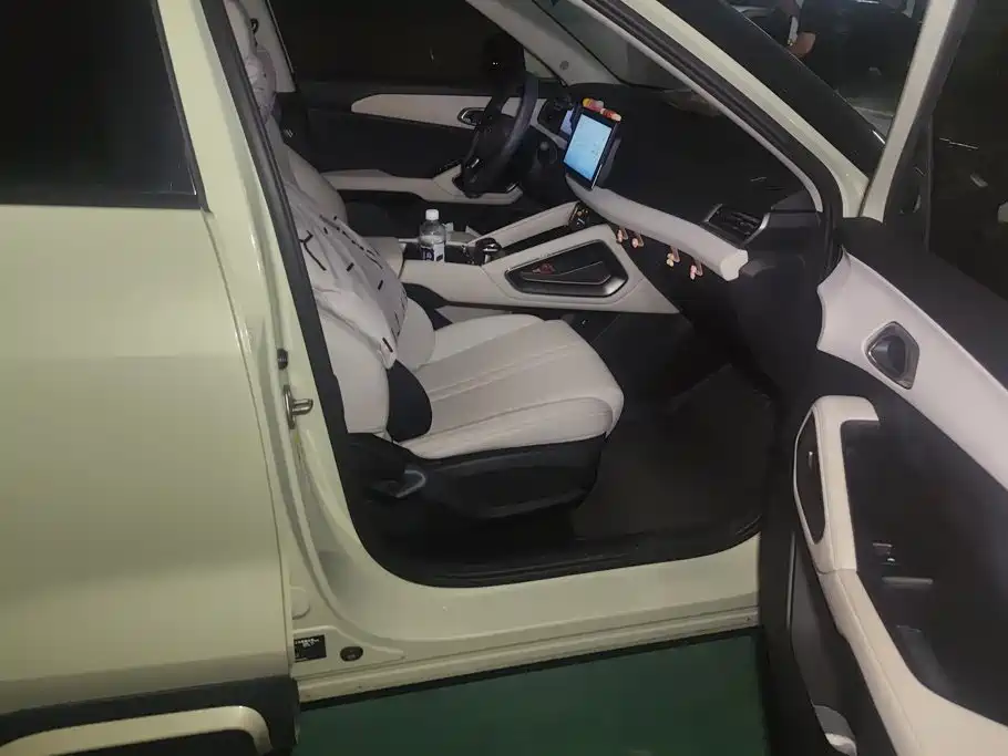 BYD Yuan UP — миниатюра 8
