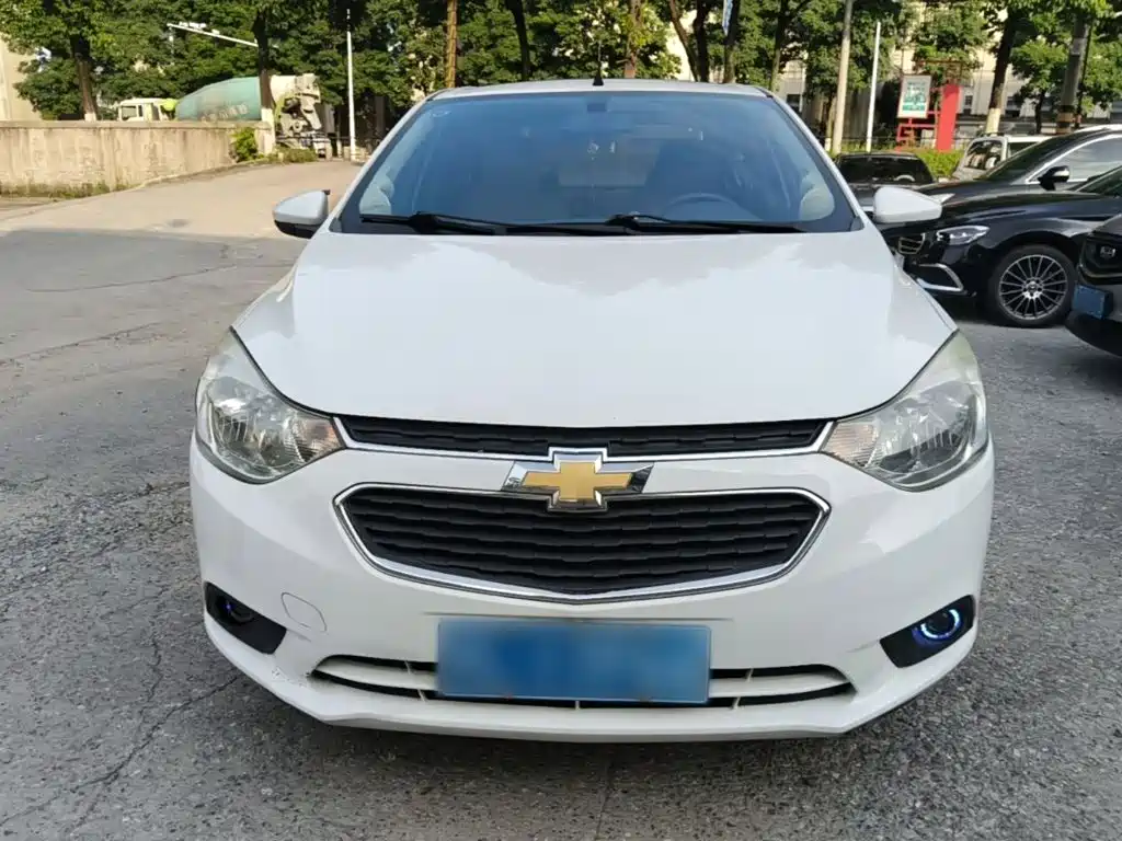 Chevrolet Sail 2015 3 1.5L MT